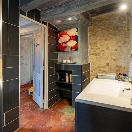 Les Remparts Wifi - Terrasse Holiday home Sainte-Suzanne (Mayenne)